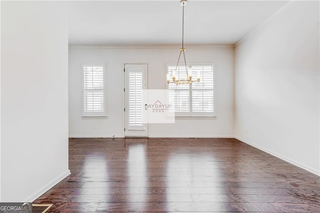 16 Lochurst Lane - Photo 2