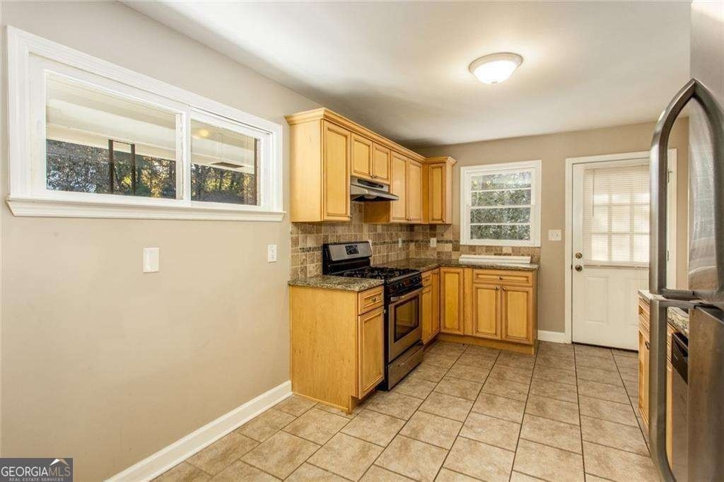 2720 Stonecreek Road Se - Photo 7