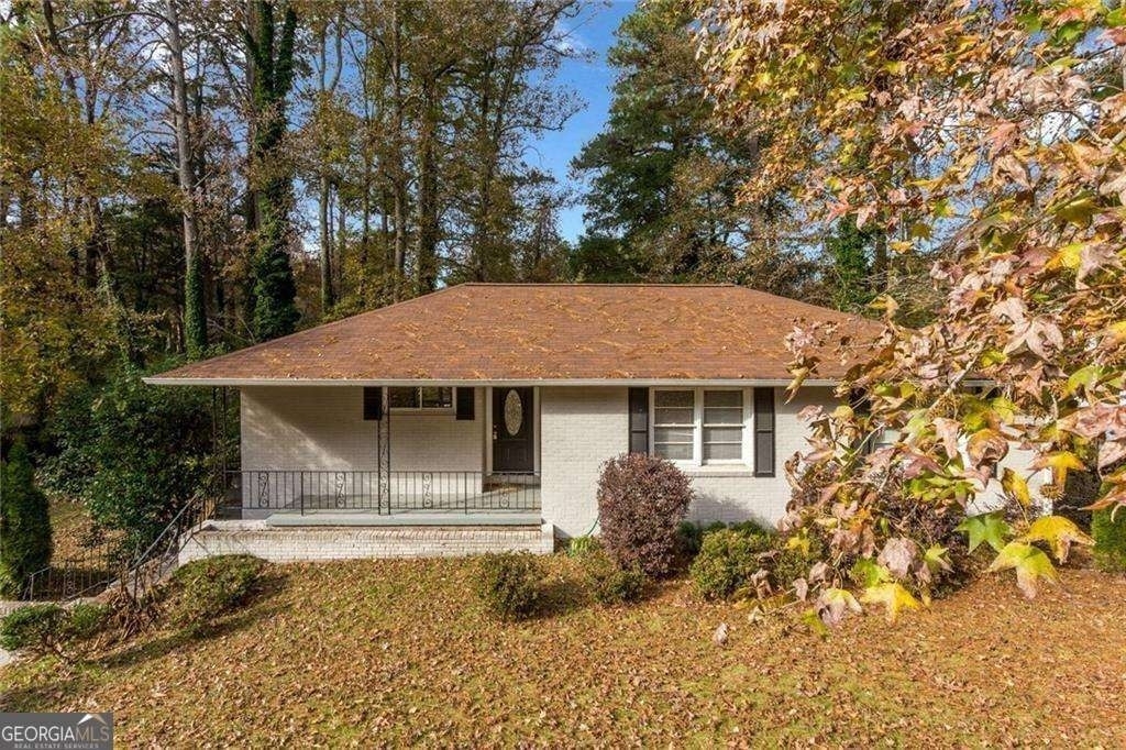 2720 Stonecreek Road Se - Photo 0