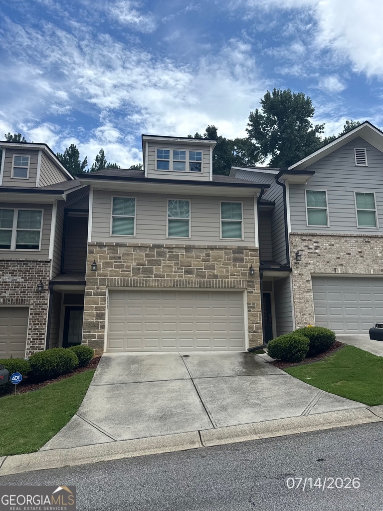 428 Mulberry Row Se - Photo 0