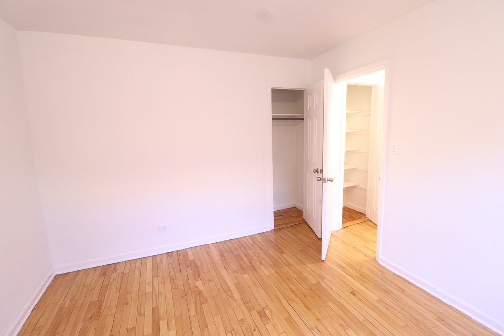 Kew Gardens Hills - Photo 10