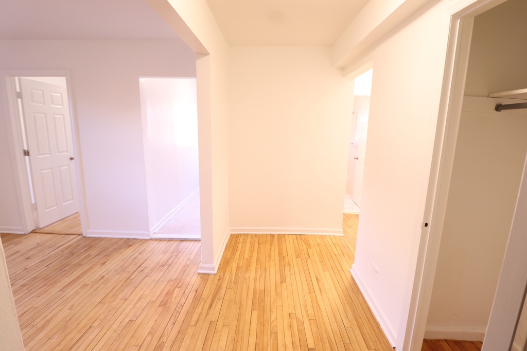 Kew Gardens Hills - Photo 0