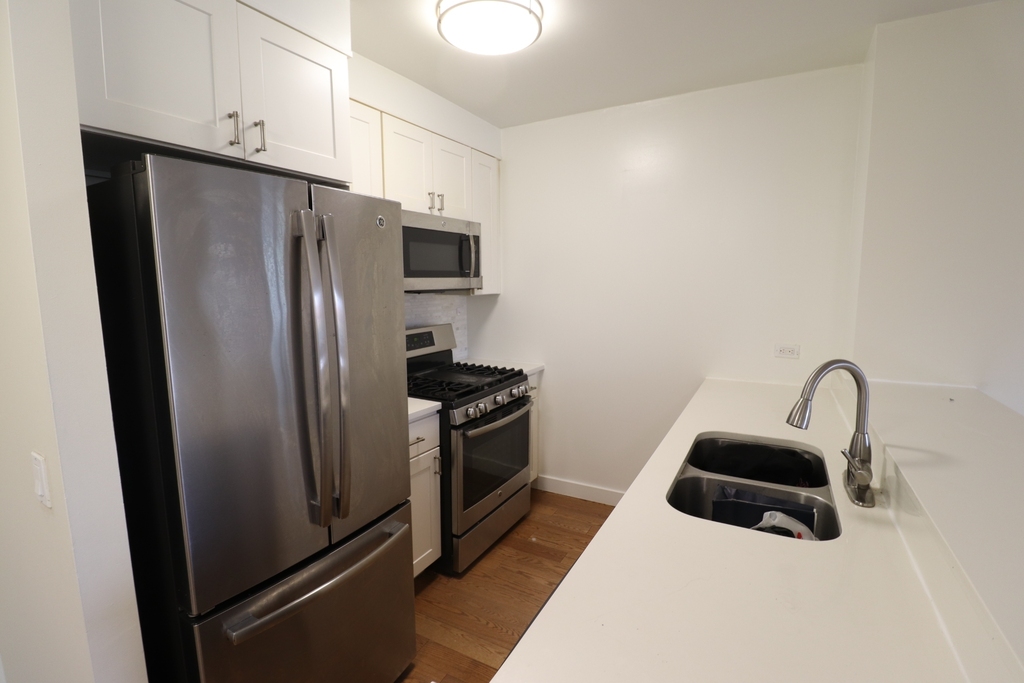 75-25 153rd Street - Photo 5