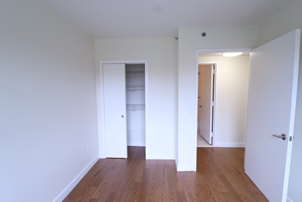 75-25 153rd Street - Photo 11