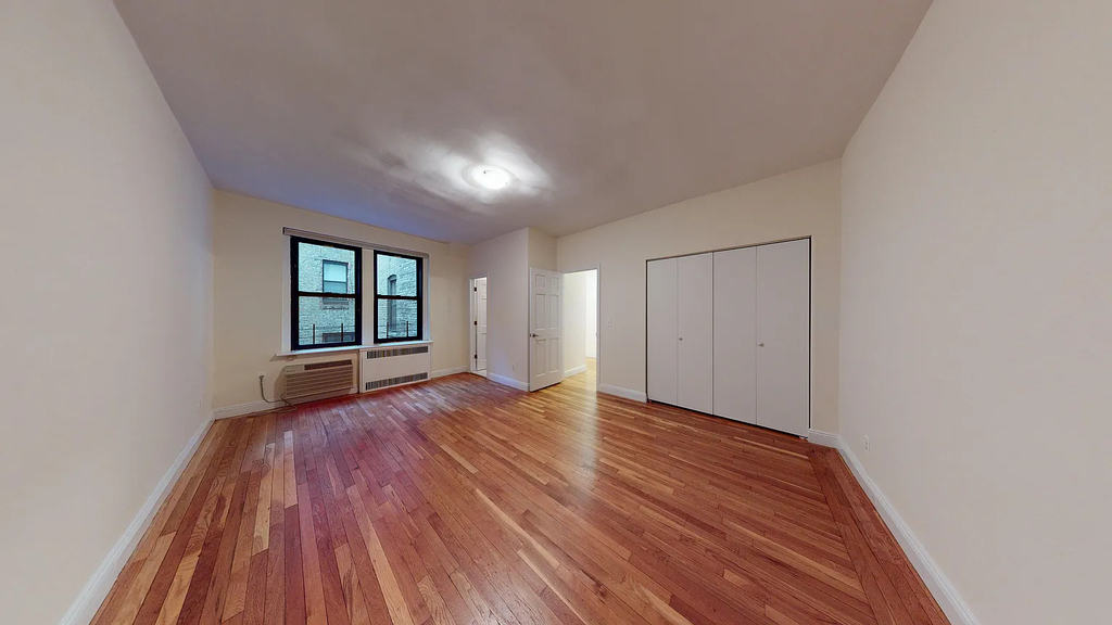 EAST 78TH STREET - Photo 5