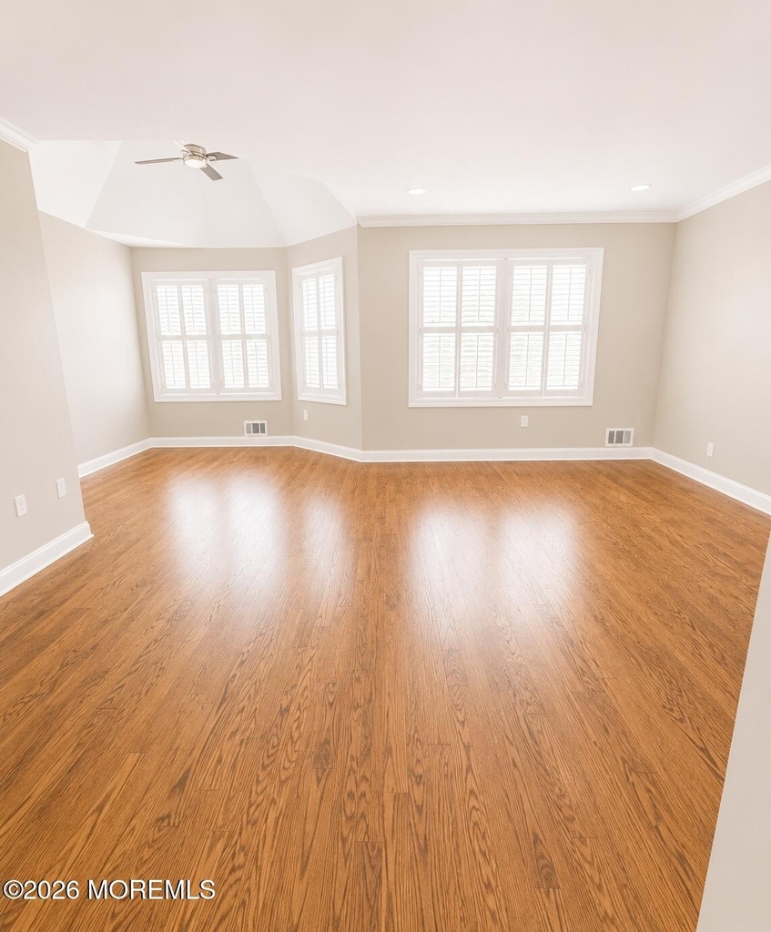 75 E Washington Street - Photo 10
