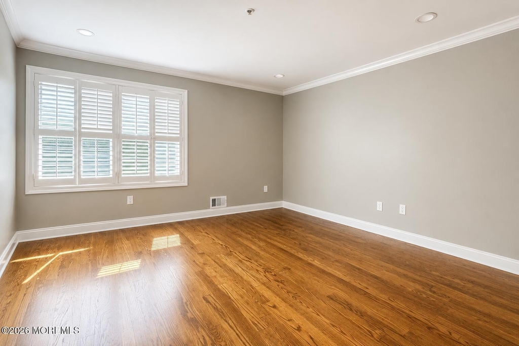 75 E Washington Street - Photo 14