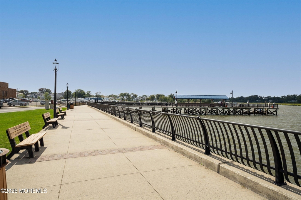 54 Main Street - Photo 18