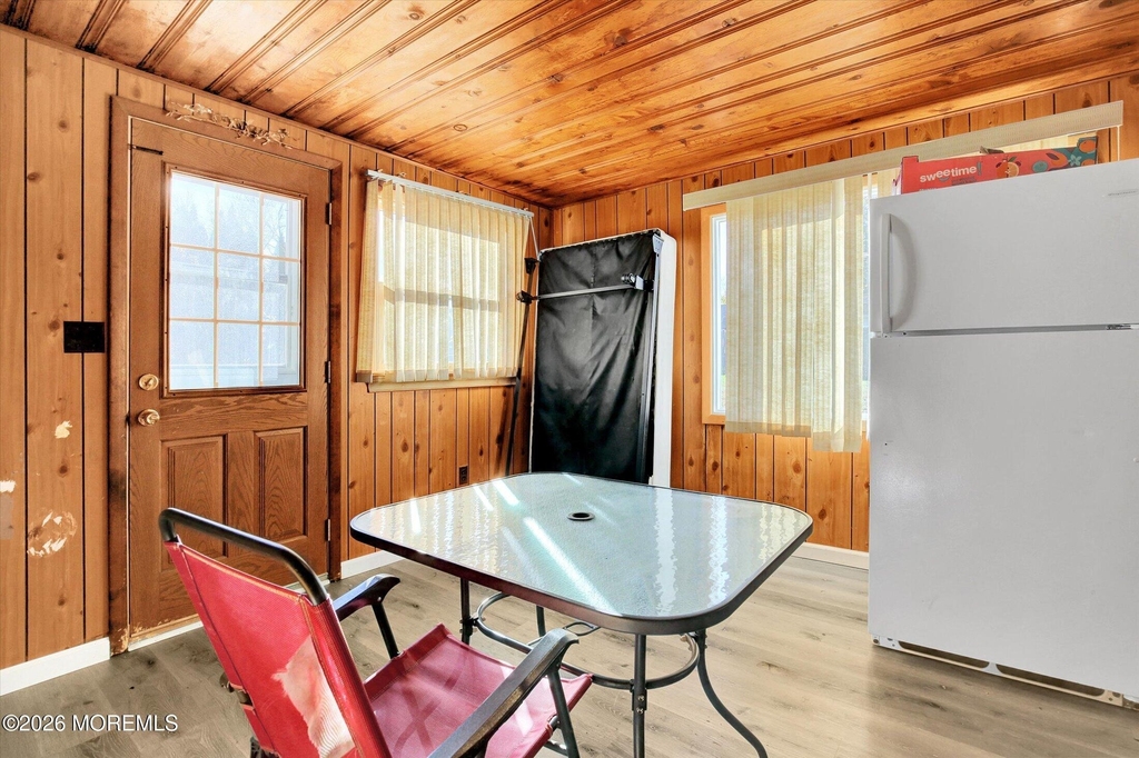972 Woodgate Avenue - Photo 11