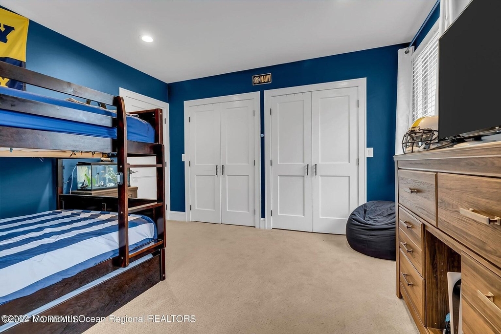 515 Monmouth Road - Photo 17