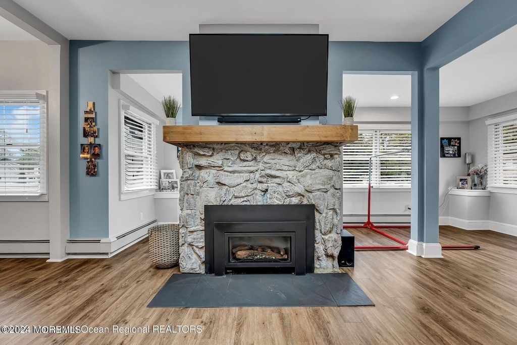 515 Monmouth Road - Photo 31