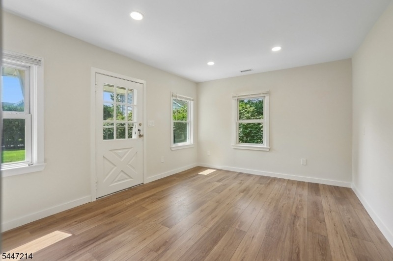 25 Alma Ave - Photo 14