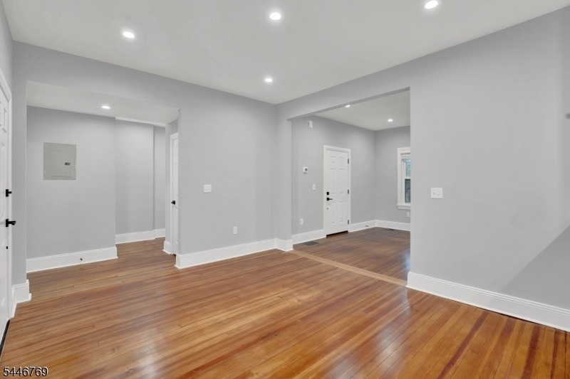 1 Lenox Place - Photo 8