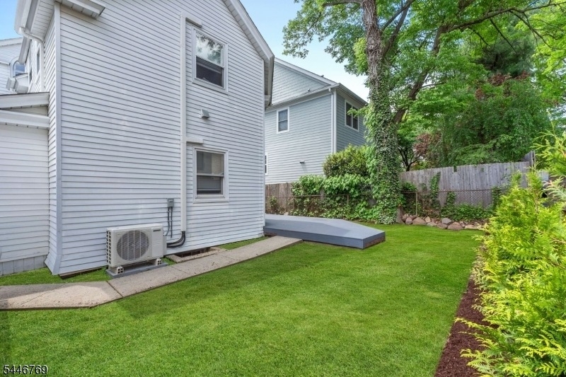 1 Lenox Place - Photo 22