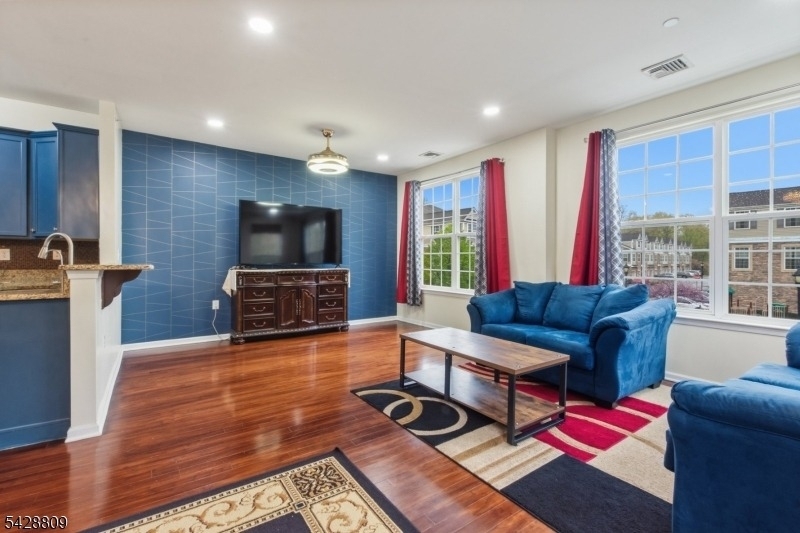 302 Rotando Way - Photo 6