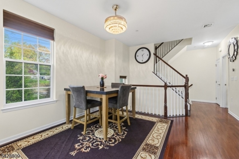 302 Rotando Way - Photo 11