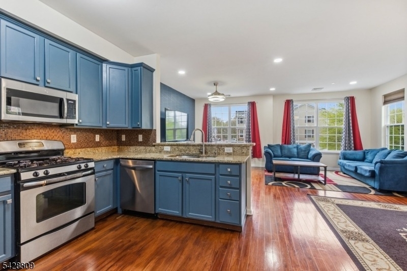 302 Rotando Way - Photo 7
