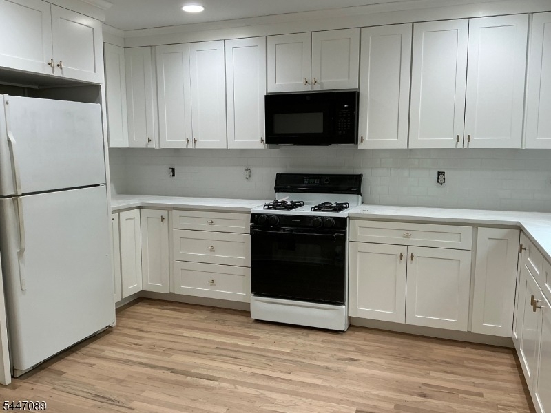 125 Summit Ave - Photo 12