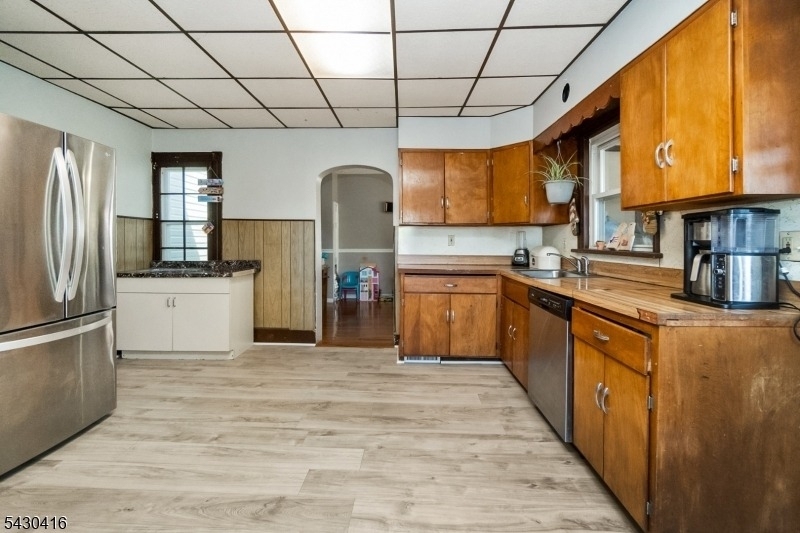 62 Lewis St - Photo 10