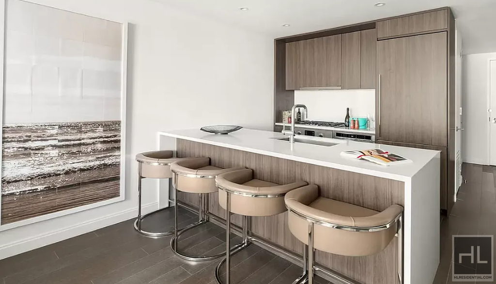 West 59th Street - Photo 2