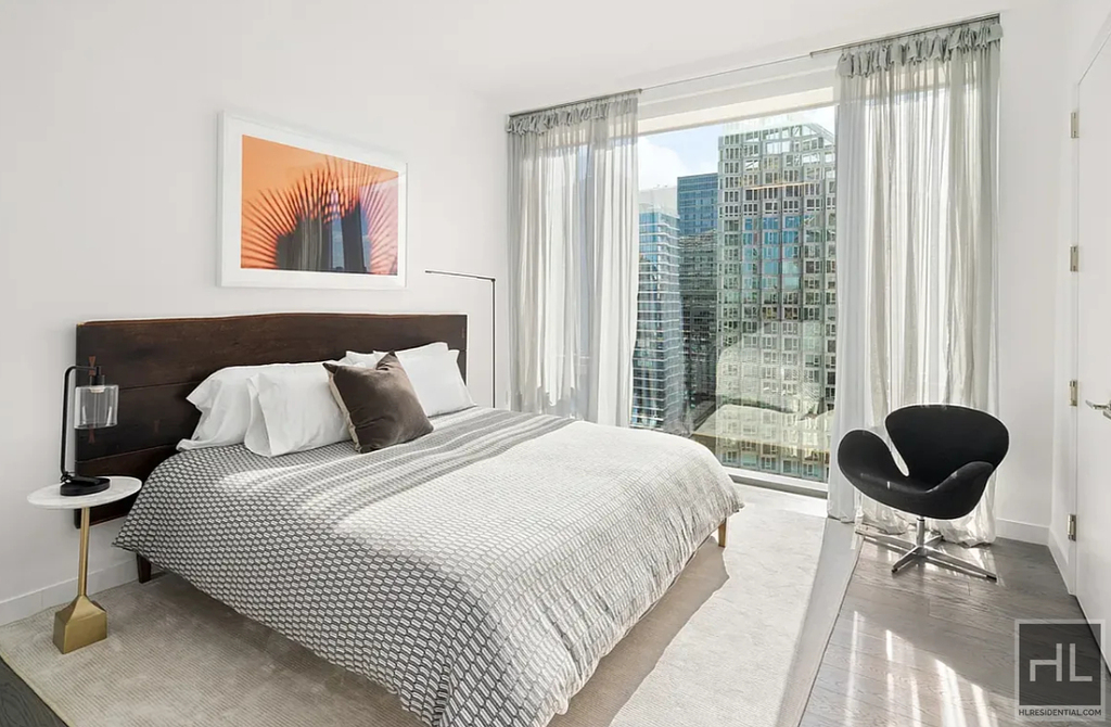 West 59th Street - Photo 3