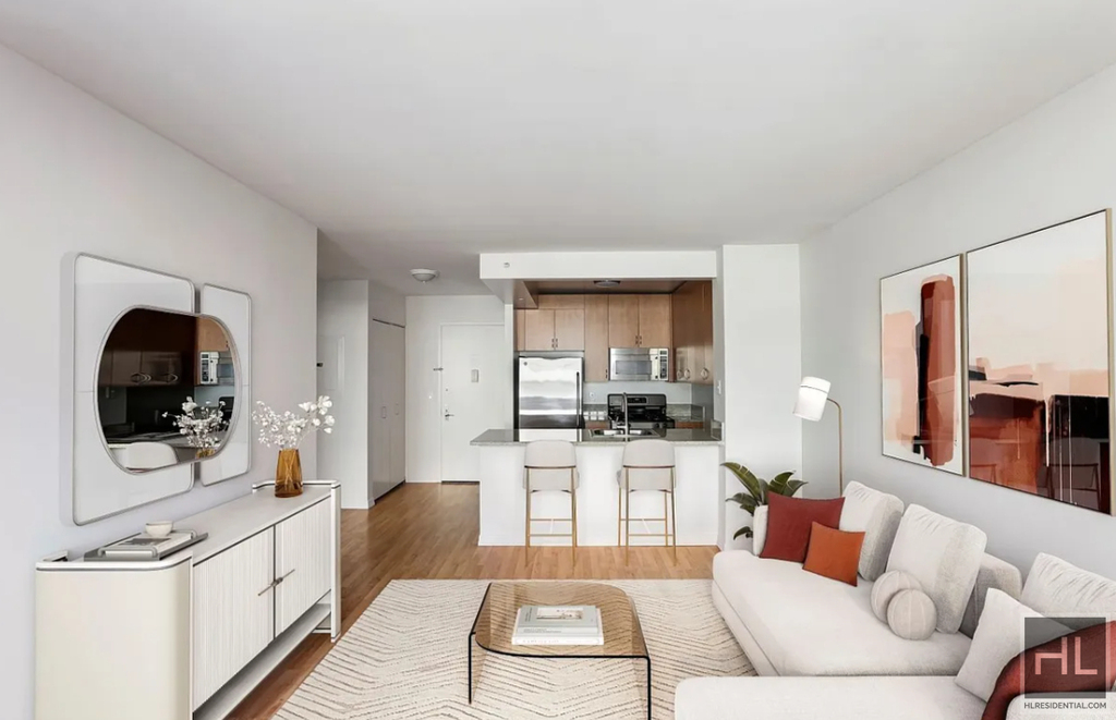 West 55th Street - Photo 0