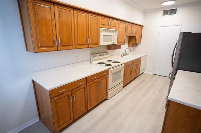 4403 Bellaire Drive S - Photo 27