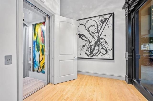 2206 Boll Street - Photo 2