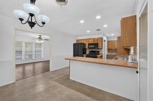 2539 Highwood Drive - Photo 6