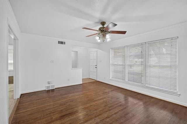 2539 Highwood Drive - Photo 2