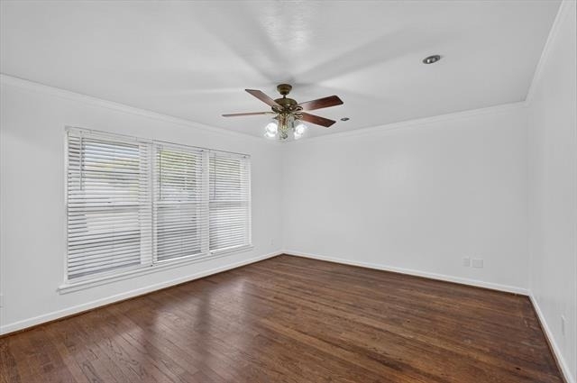 2539 Highwood Drive - Photo 1