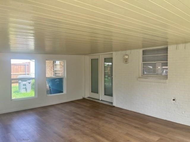 2539 Highwood Drive - Photo 20