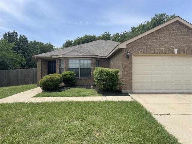 7404 Fossil Creek Drive - Photo 0
