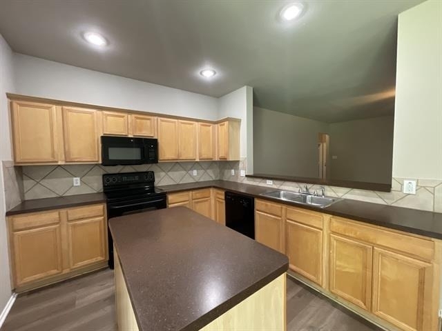 7404 Fossil Creek Drive - Photo 3