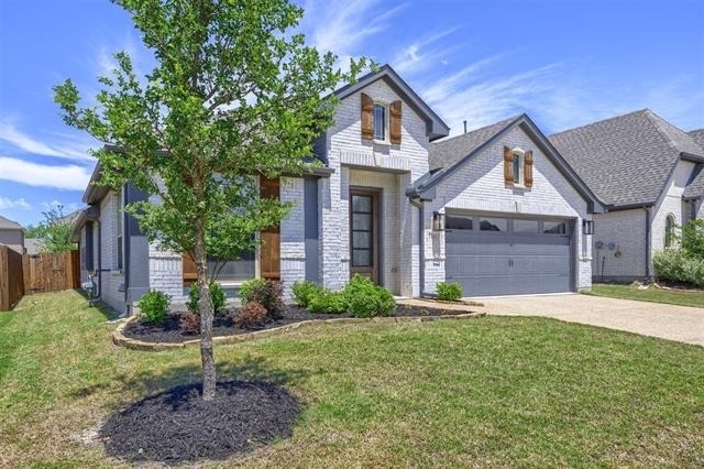 1003 Pecan Glen Drive - Photo 1