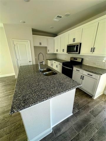 3120 Lucia Way - Photo 2