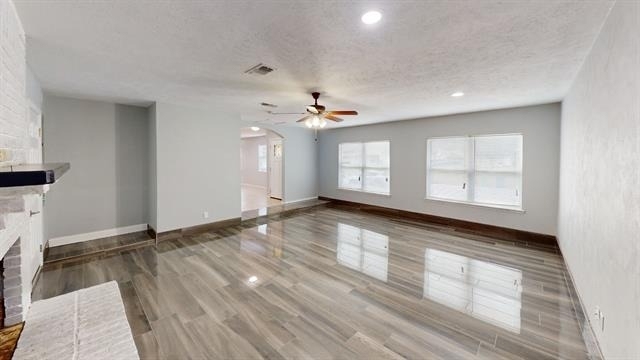 1505 Montclair Street - Photo 3