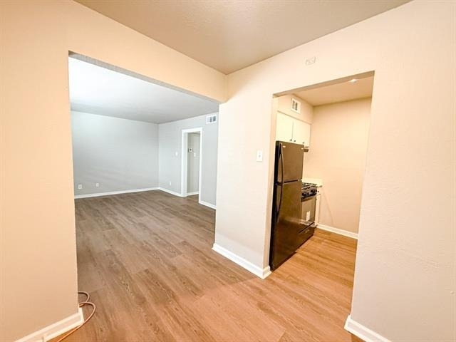 808 Blaylock Drive - Photo 3