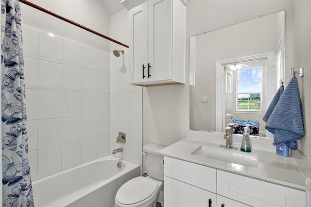 1536 Lake District Drive - Photo 11