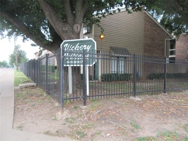 5750 Phoenix Drive - Photo 0
