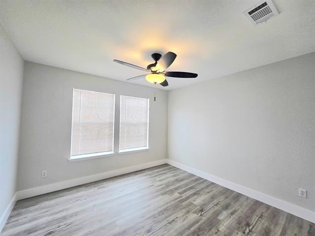 2467 Mallory Lane - Photo 3