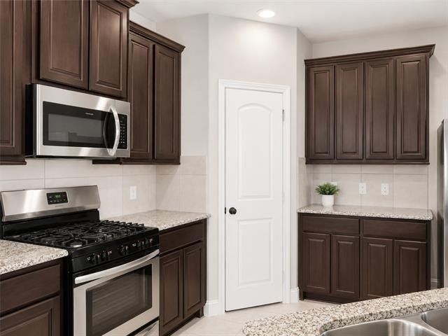2816 Winchester Avenue - Photo 4