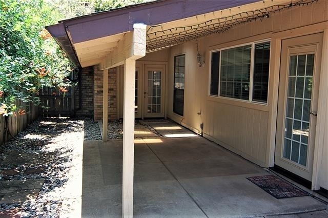 2619 Creekview Drive - Photo 14