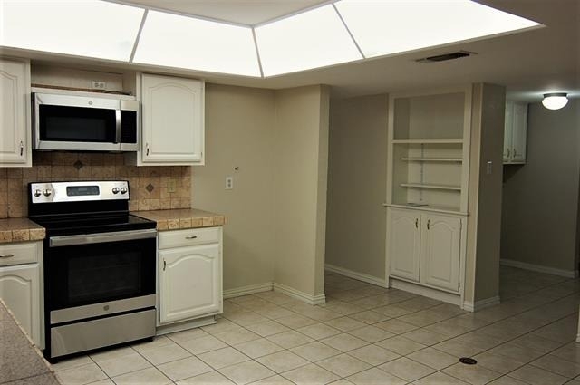 2619 Creekview Drive - Photo 8
