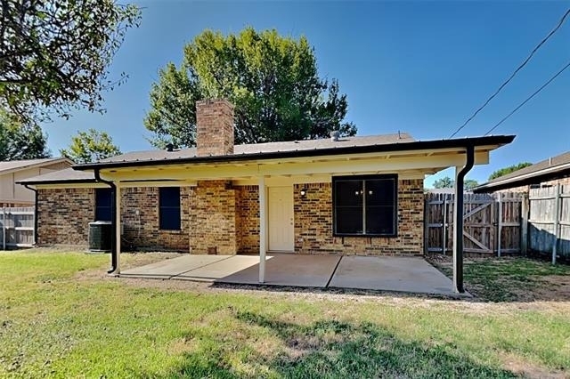 6437 High Lawn Terrace - Photo 16