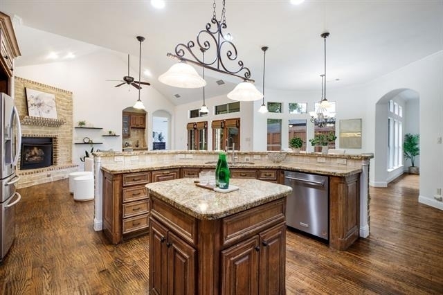 3606 S Versailles Avenue - Photo 17
