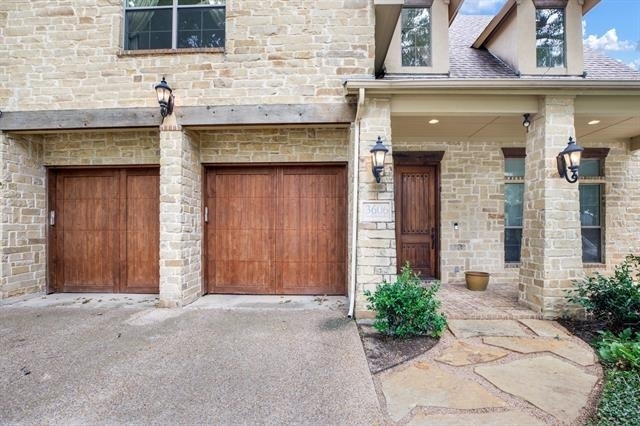 3606 S Versailles Avenue - Photo 2
