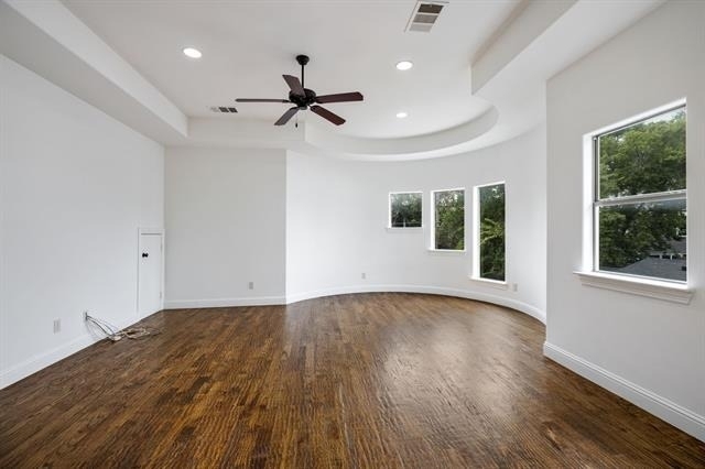 3606 S Versailles Avenue - Photo 34