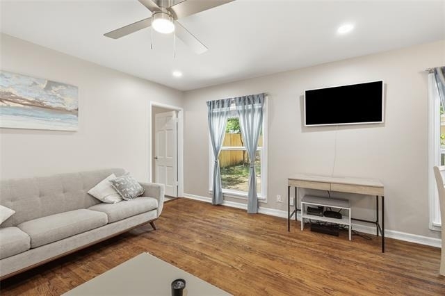 4308 Donnelly Avenue - Photo 9