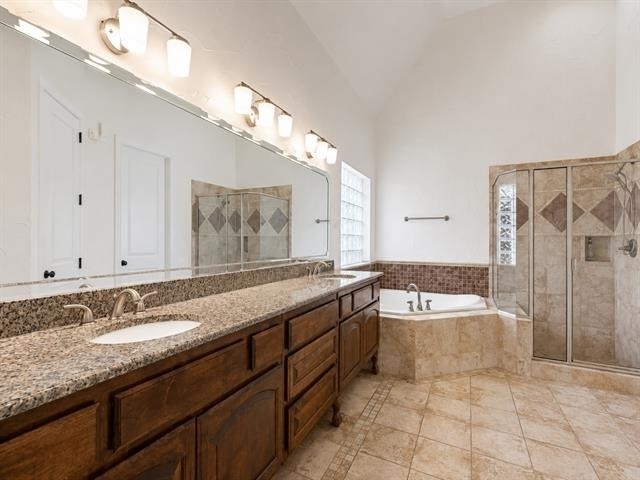 411 Brazoria Drive - Photo 15